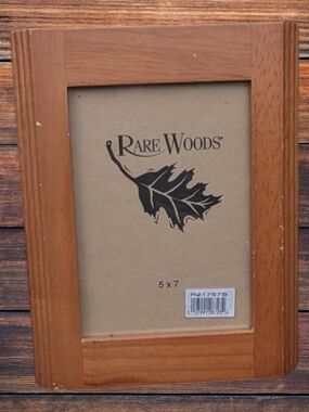 Rare Woods 5x7 Wooden Picture Frame in Light Brown